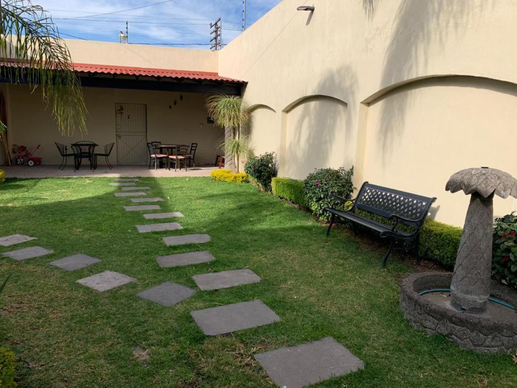 Estancia Santa Fe Celaya  Luaran gambar